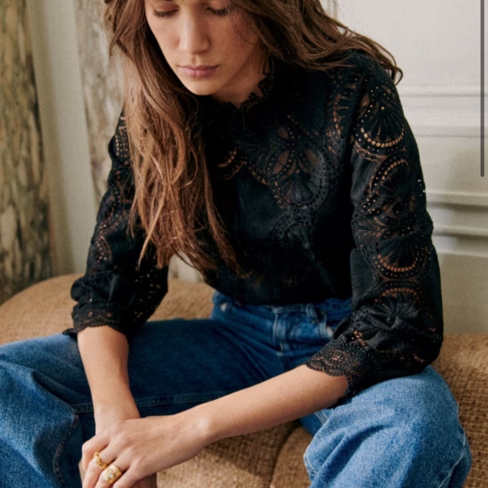 Sézane Black Bianca Blouse